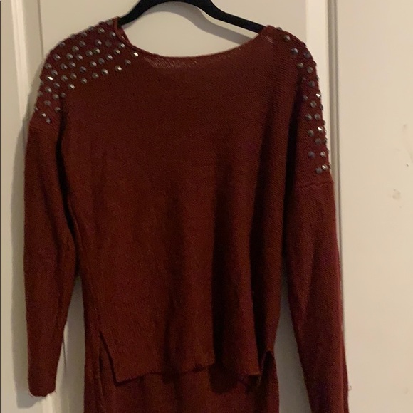 Sweater - Picture 1 of 1